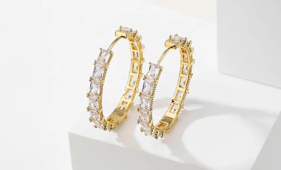 Hera hoops
