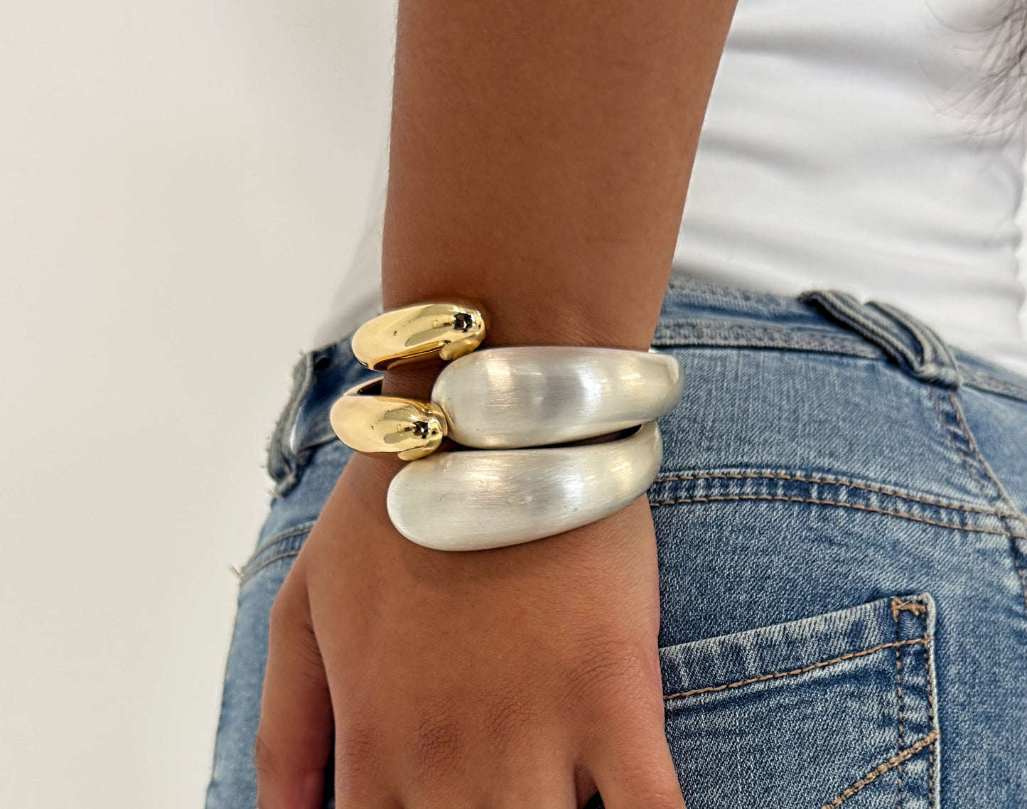 Eos Bangle