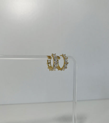Mini Hera Hoop Earrings