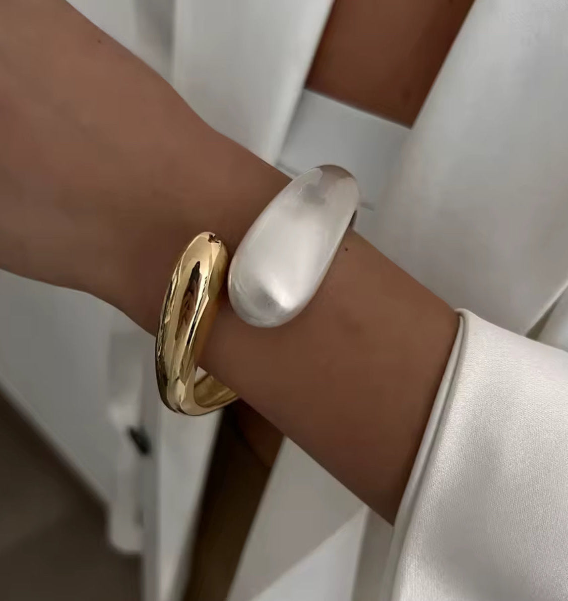 Eos Bangle